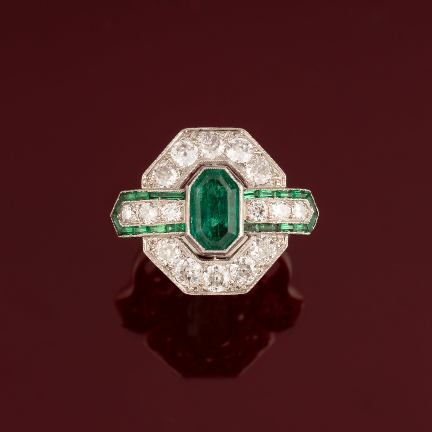 Bague Art Déco émeraude