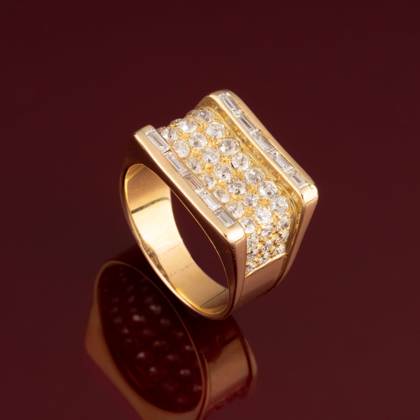 Bague chevalière diamants