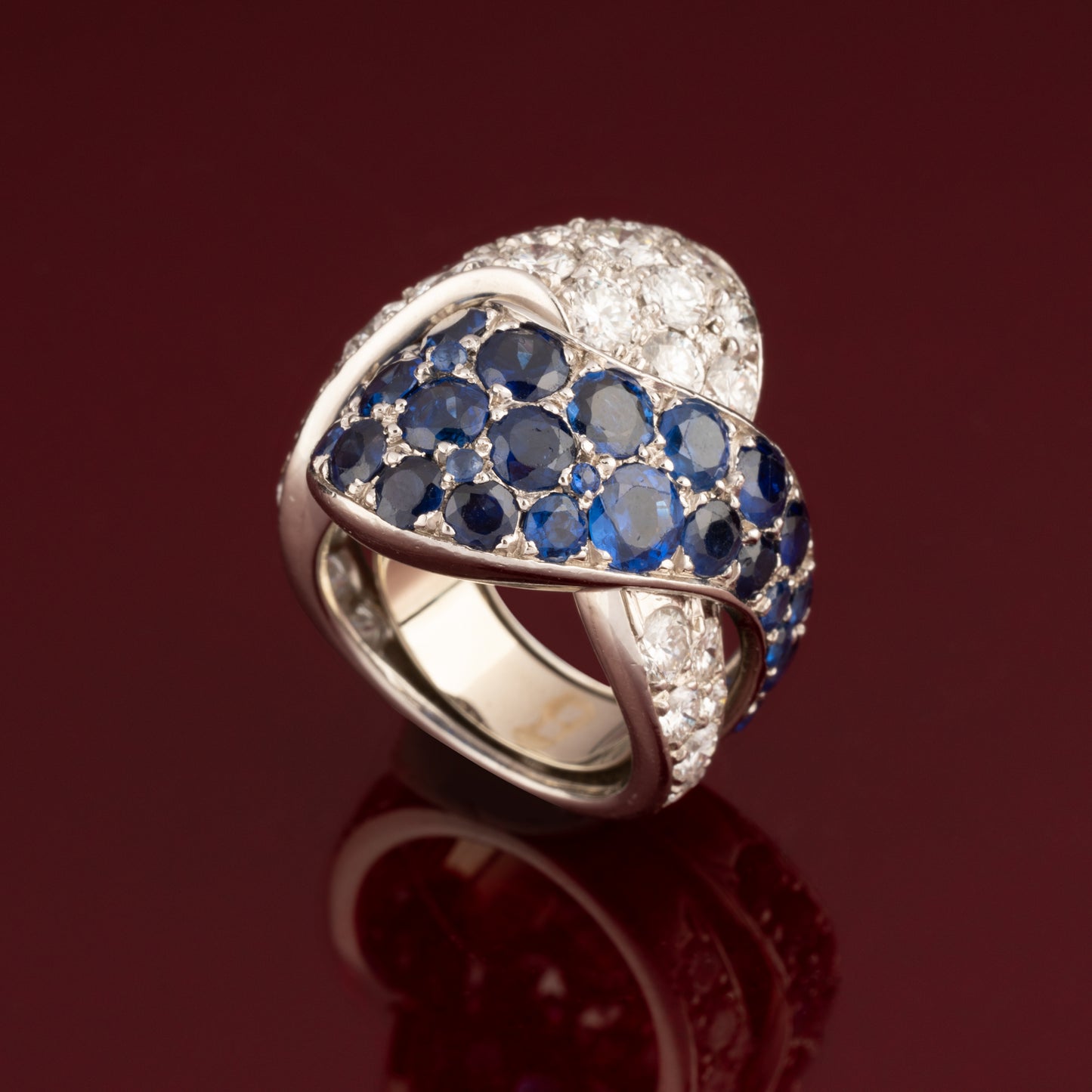 Sapphire and diamond ring