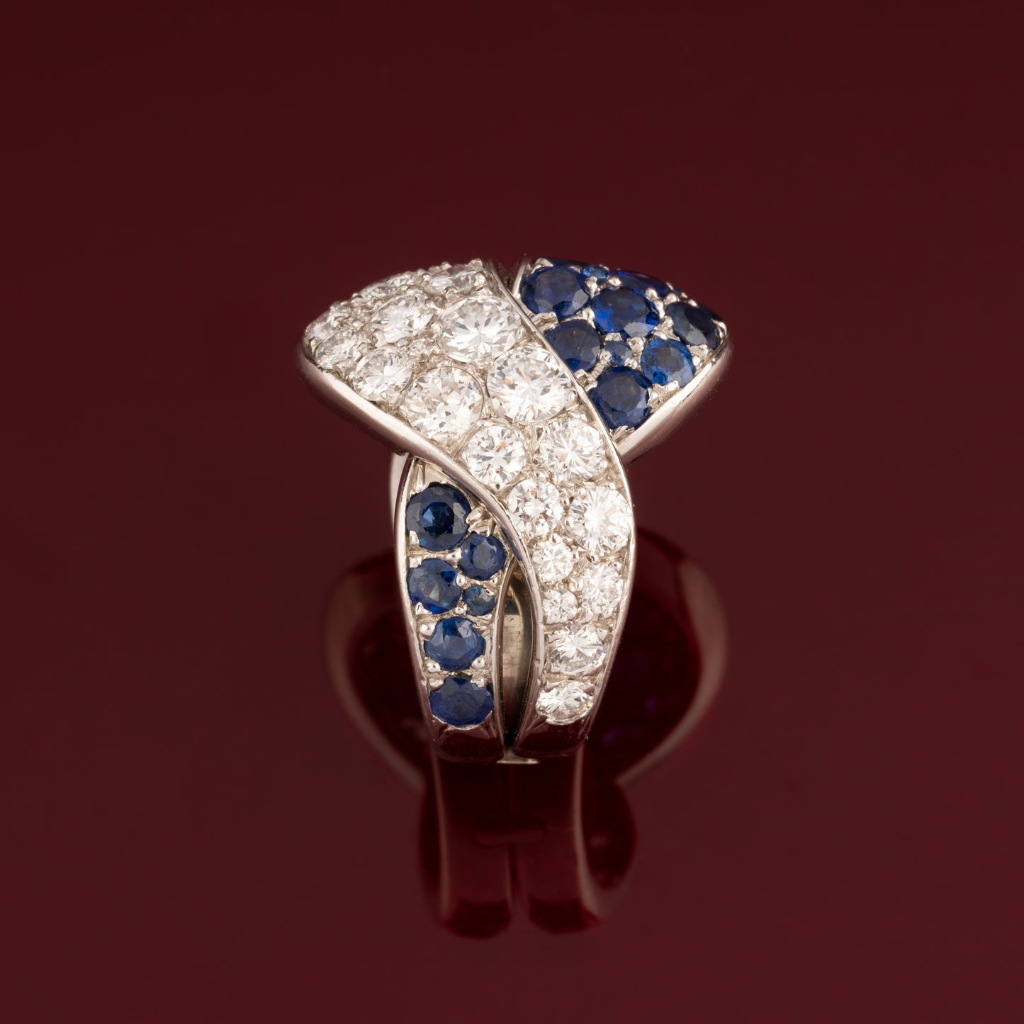 Sapphire and diamond ring